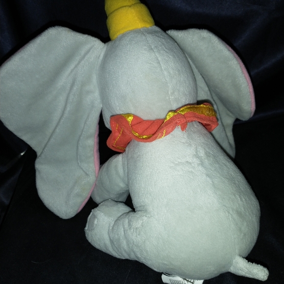 Disney's Dumbo Elephant  stuffed animal. - Picture 3 of 4